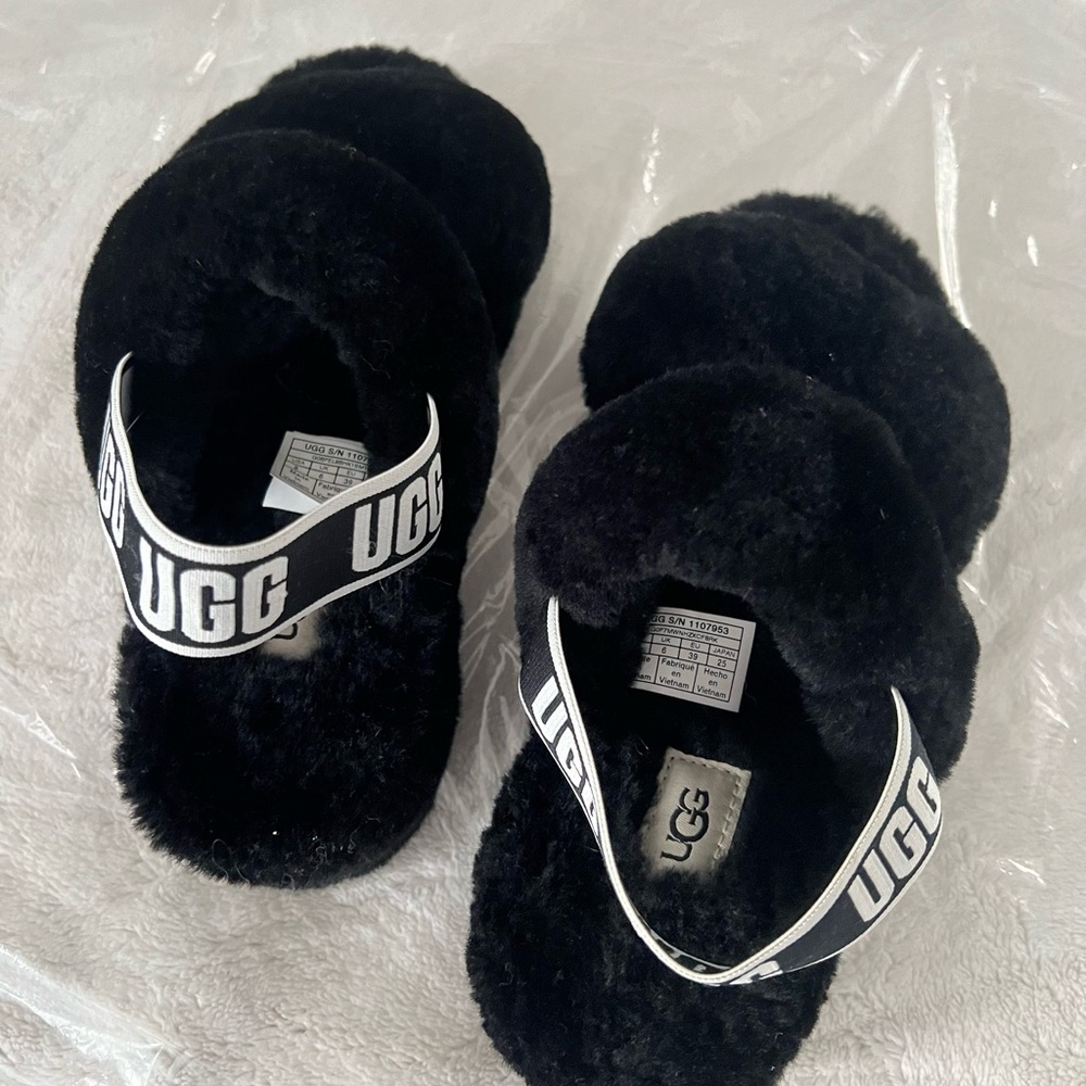 UGG Fluff Slide Slippers - Picture 7 of 7